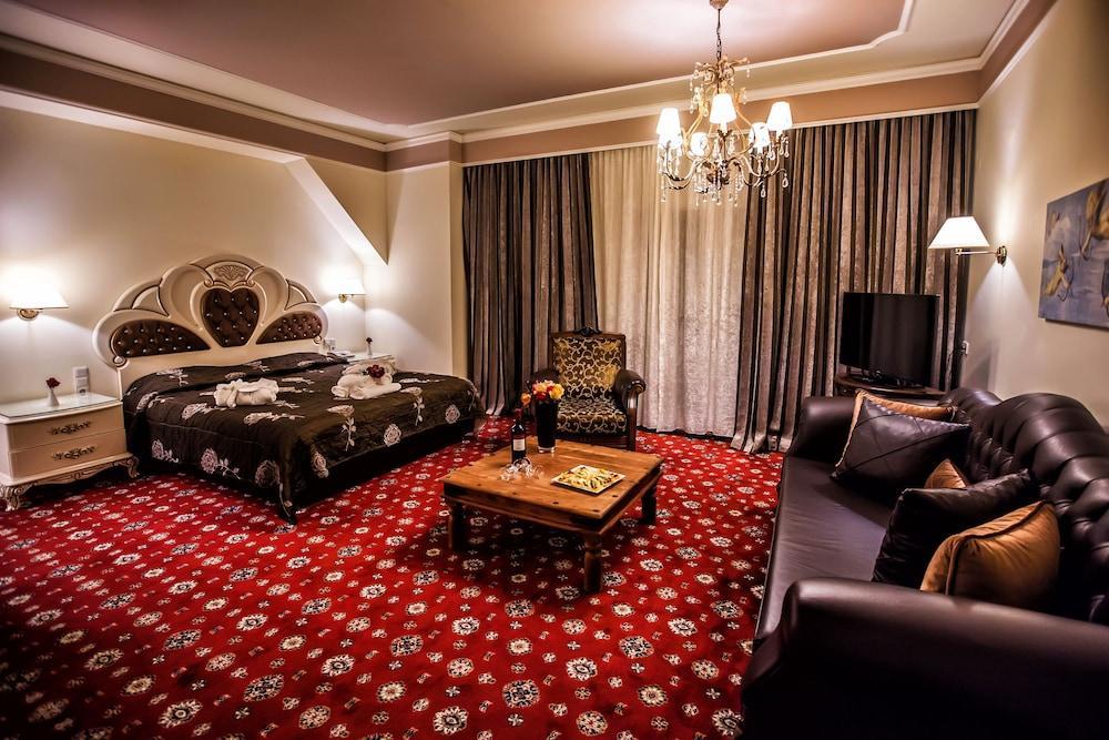 Kouros Hotel Drama Exterior photo