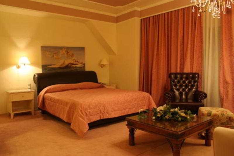 Kouros Hotel Drama Room photo