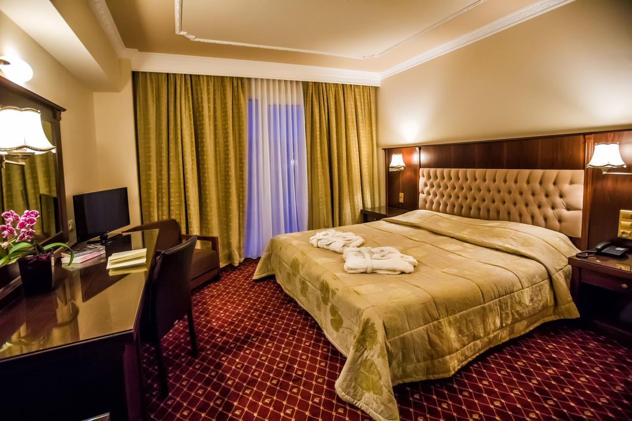 Kouros Hotel Drama Room photo
